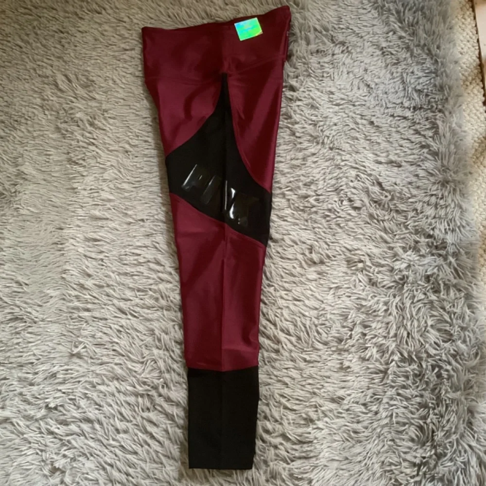 Victoria’s Secret Pink High Waist Ankle Legging Maroon/Black Size S